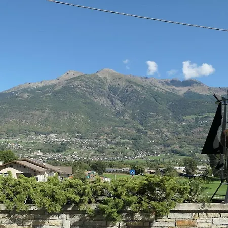 Valle D'aosta - Maison Lugon 아파트 아오스타